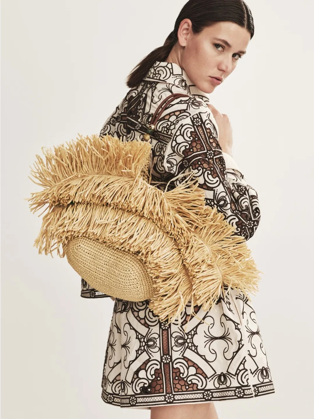 H&M Fringed Straw Shopper - Picture 4 of 5